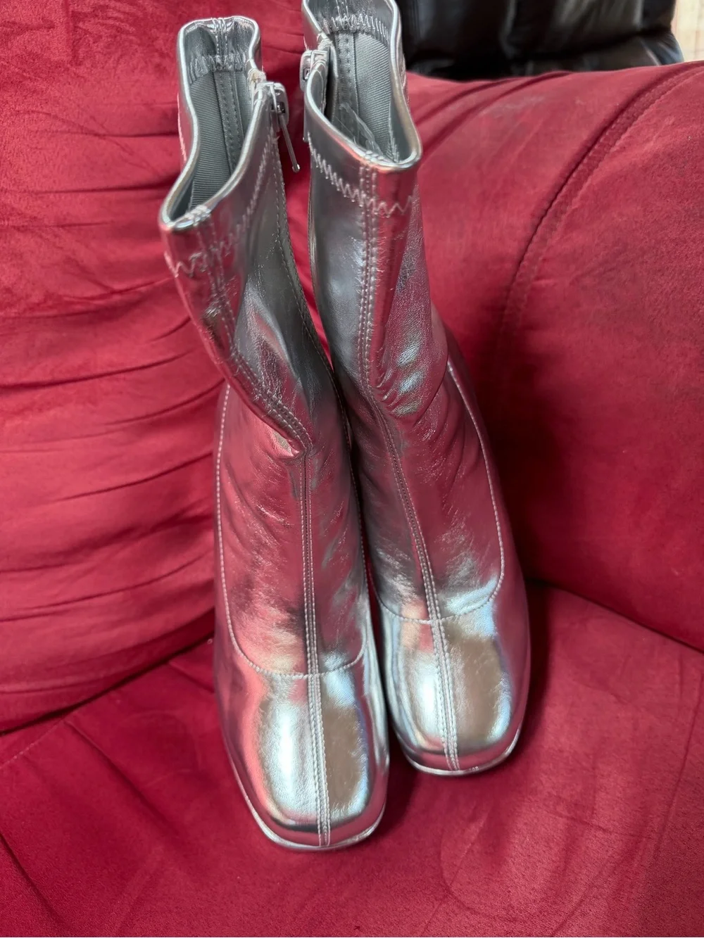 Dream Pairs bold silver